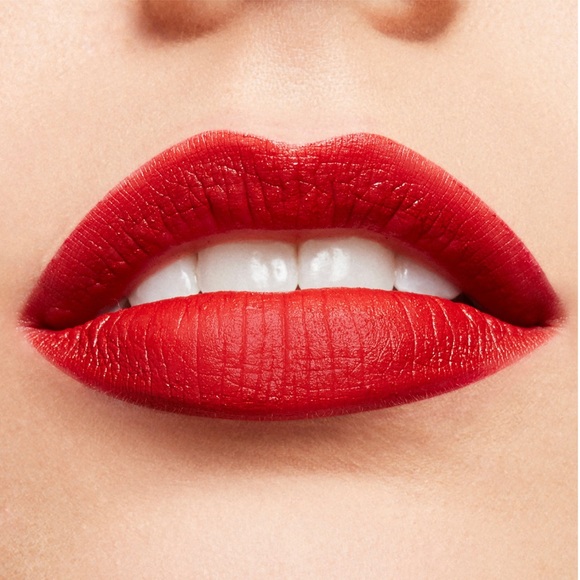 NWB💄MAC Powder Kiss Lipstick 👄💄 COLOR: Devoted To Chili (warm brick red)💋 - Picture 5 of 9